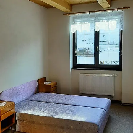 Apartmany-zamecka Restaurace Apartment Jindrichovice